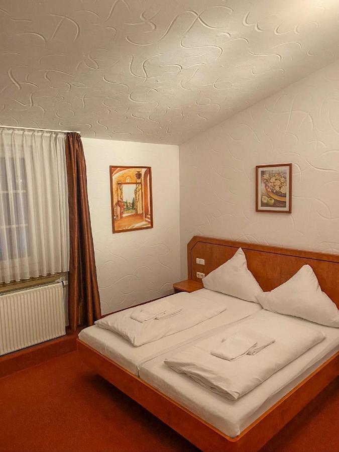 Hotel Friedenseiche Neukirchen-Vluyn Room photo